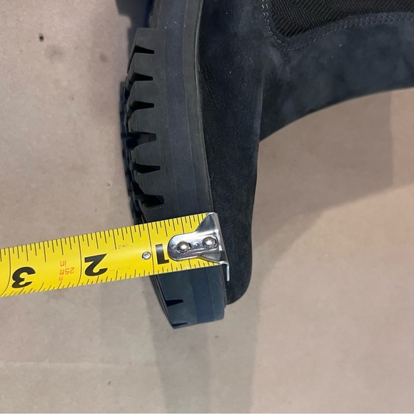 Timberland Courmayeur Valley Chelsea Boots Nubuck Leather Booties Black SizeUS 6 - Picture 10 of 12